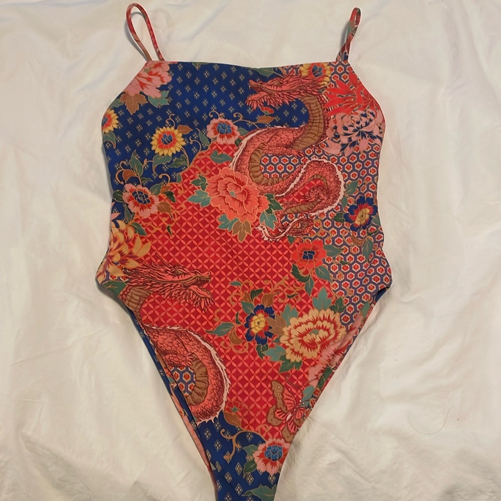 Skatie Picante One Piece